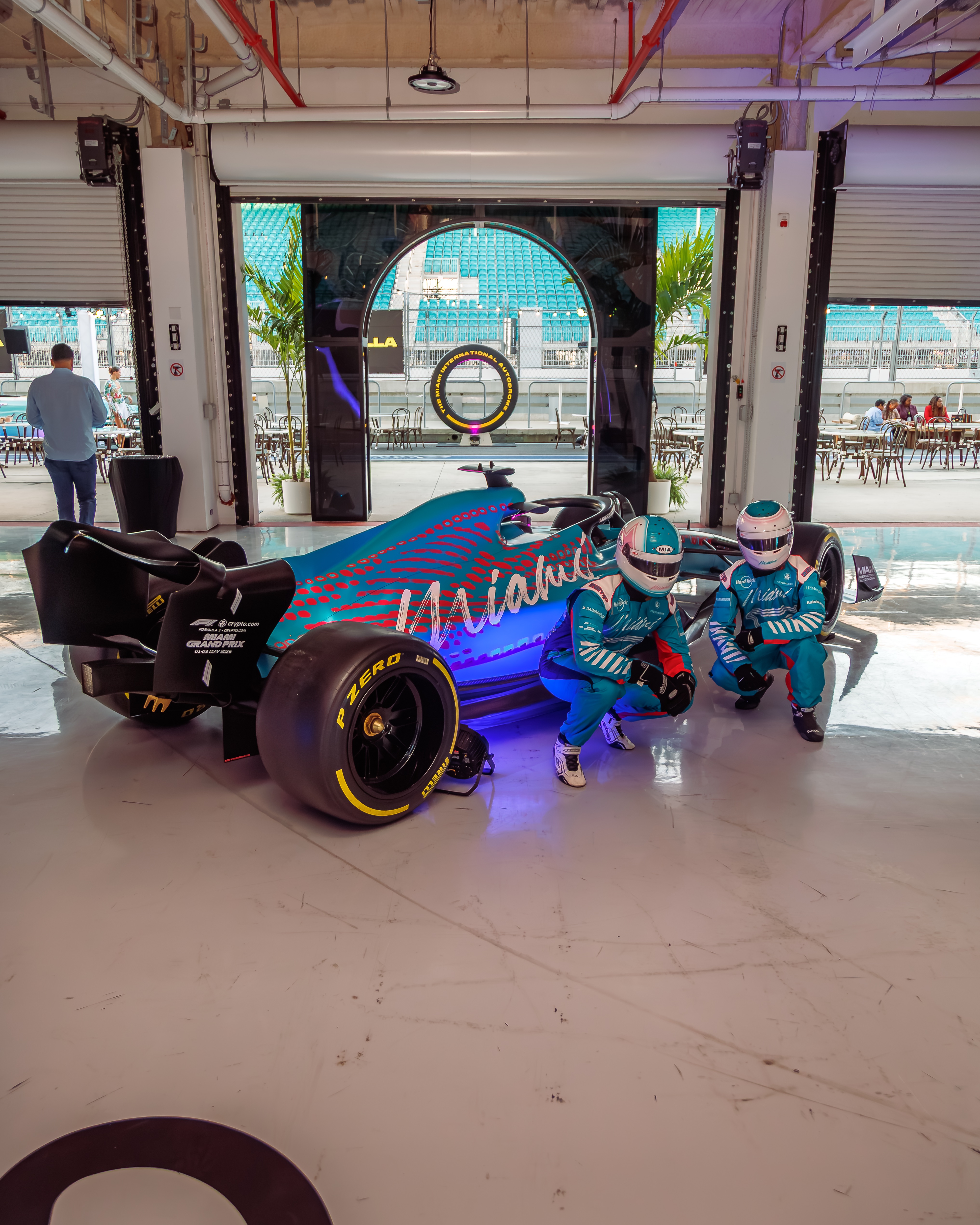 Head-to-head sim racing under stadium lights